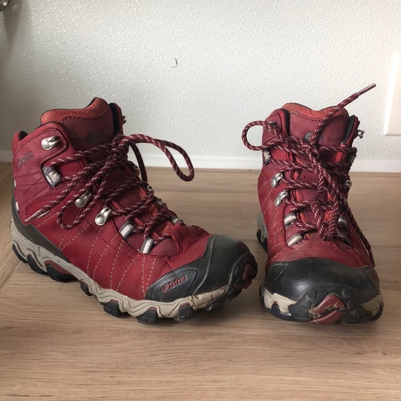 obōz Shoes - RED OBOZ (hiking boots)